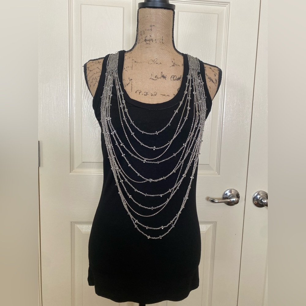 Beaded and chained tank